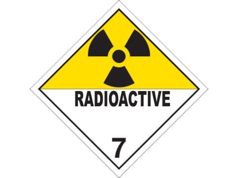 Varningsskylt 7D - 30x30, självh.